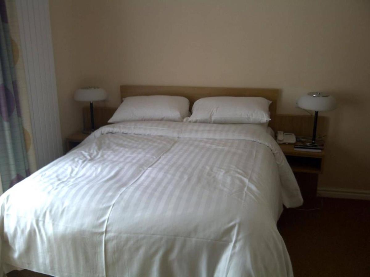 The Queensgate Hotel Peterborough Esterno foto