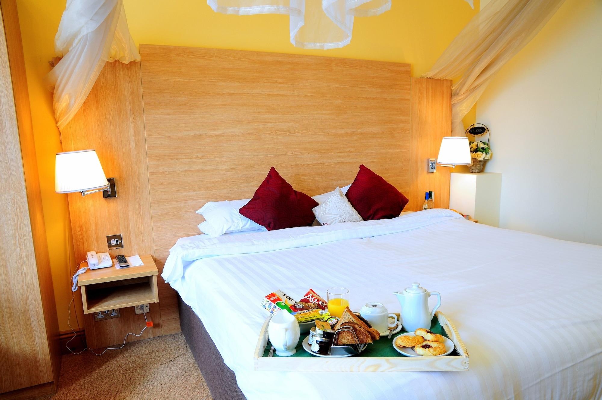 The Queensgate Hotel Peterborough Esterno foto
