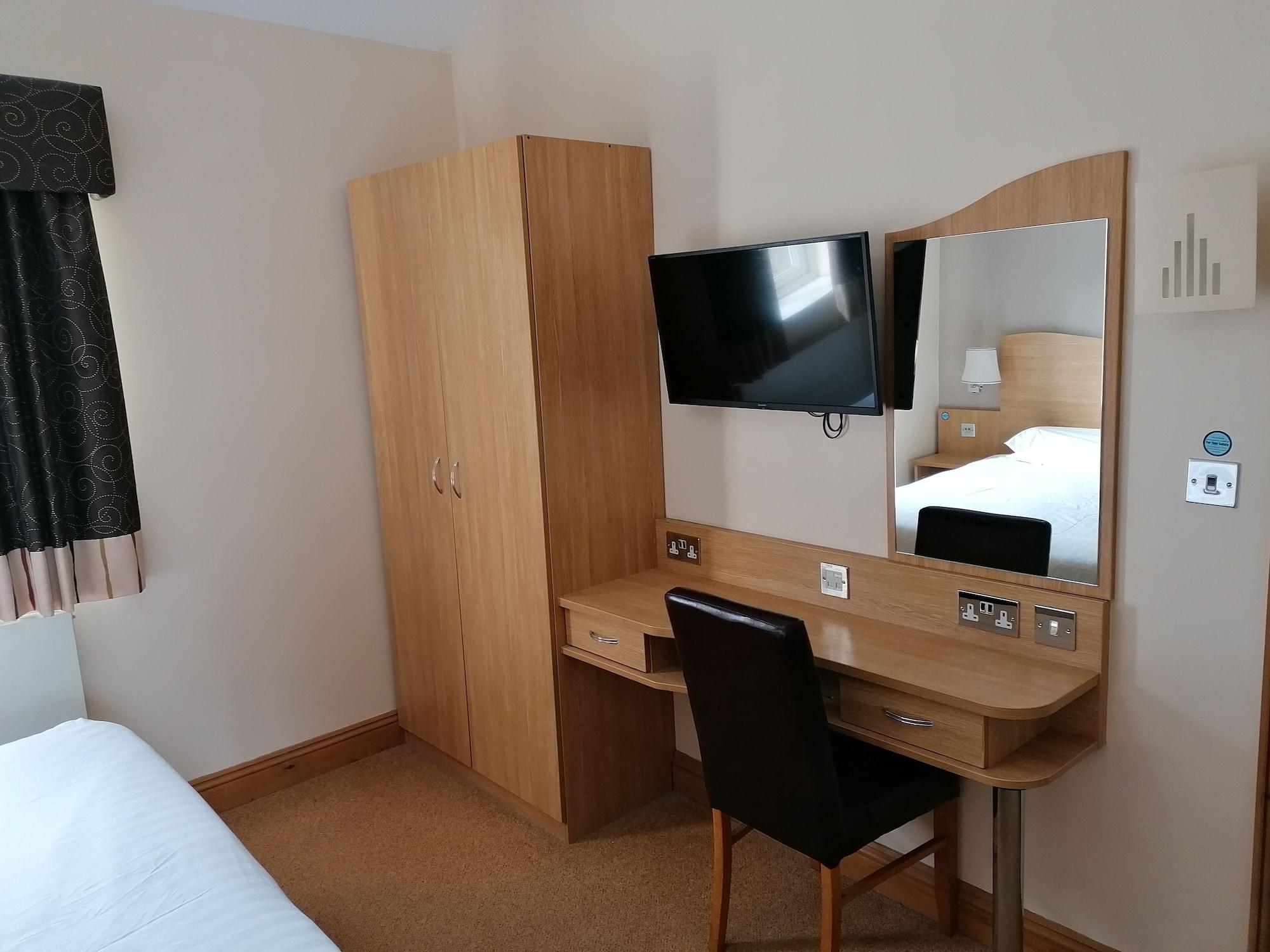 The Queensgate Hotel Peterborough Esterno foto