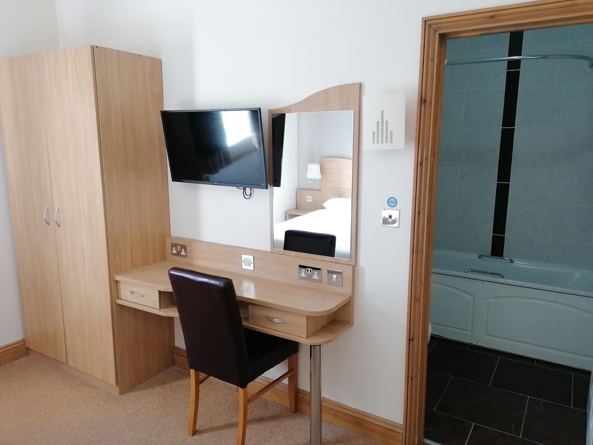 The Queensgate Hotel Peterborough Esterno foto