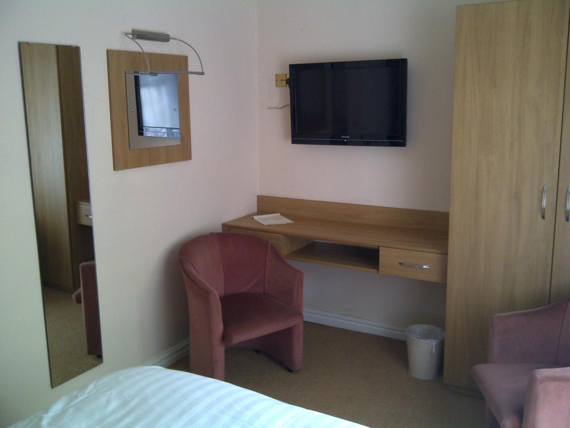 The Queensgate Hotel Peterborough Esterno foto