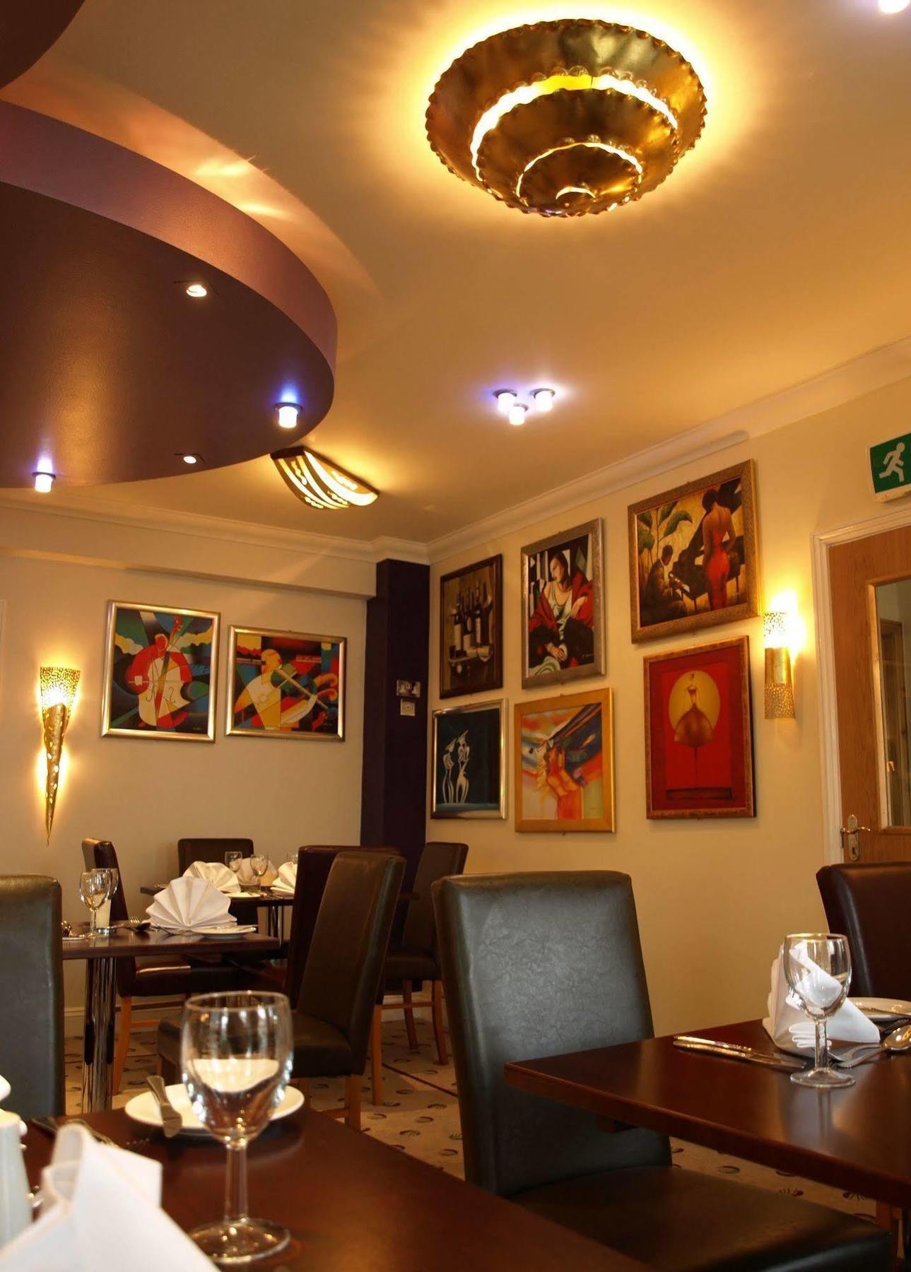 The Queensgate Hotel Peterborough Esterno foto