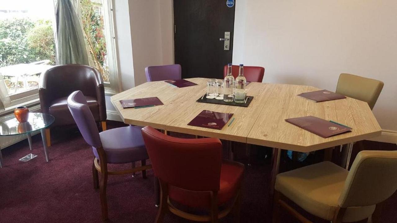 The Queensgate Hotel Peterborough Esterno foto